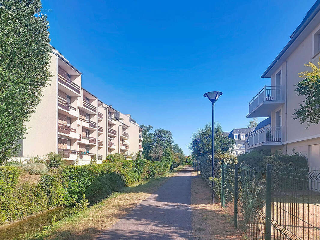 Appartement Cabourg 2 pièce(s) 24 m2 rénové ! - photo 10