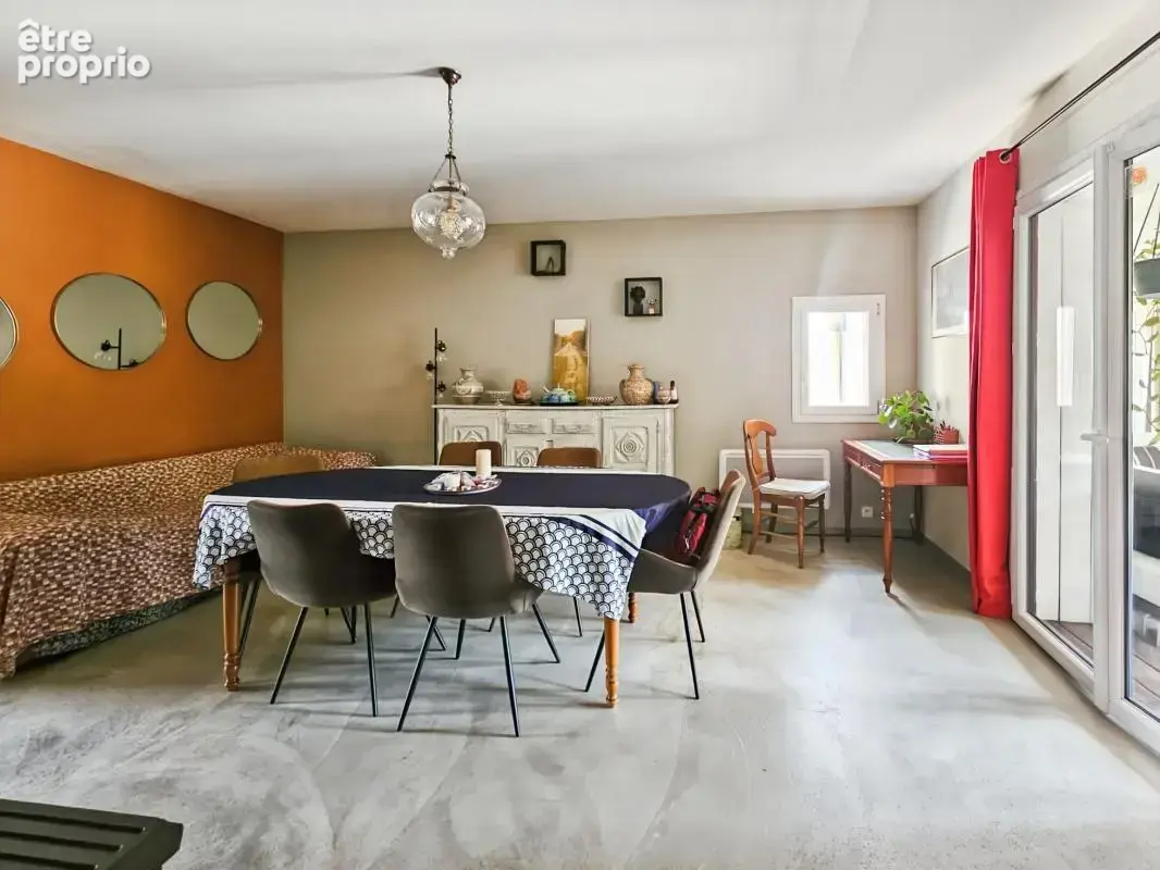 À Vendre à Uzès - Maison plain-pied - 126m² habitables sur 1300 m² - photo 4