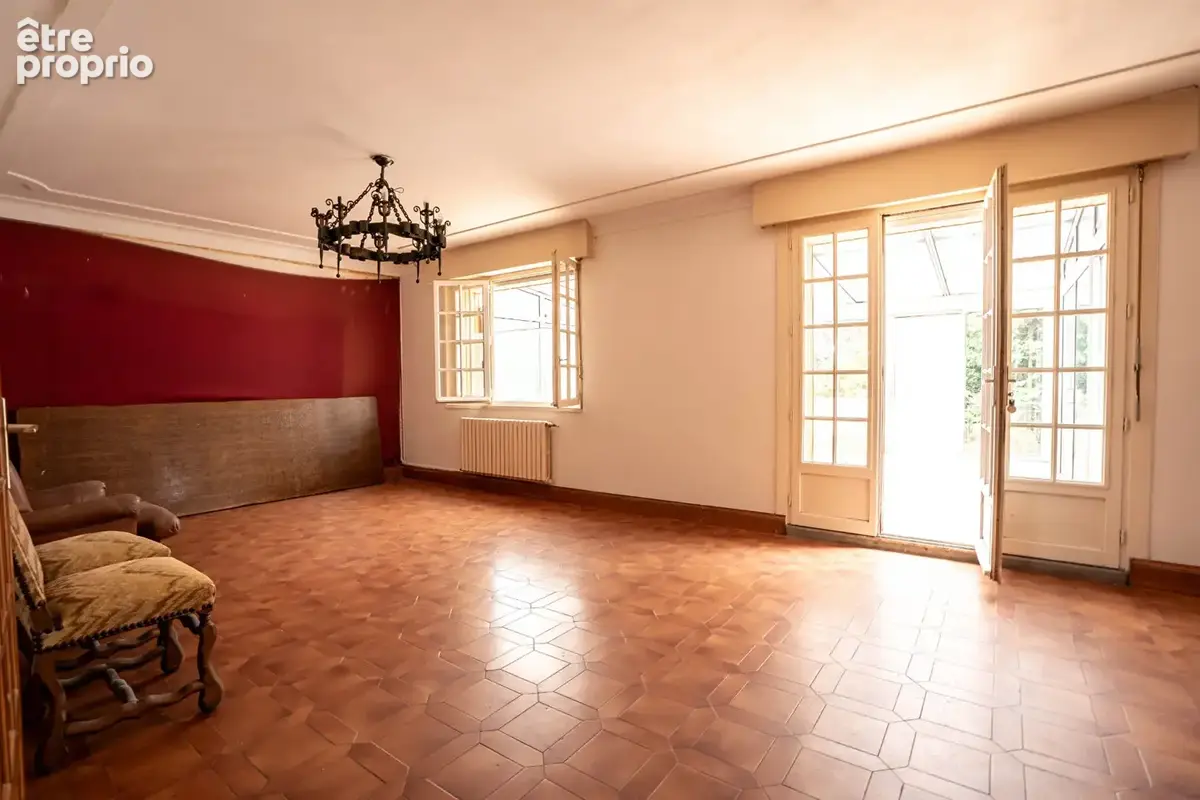 A vendre à Concarneau - Maison familiale à rénover sur terrain de 1475 m² - photo 3
