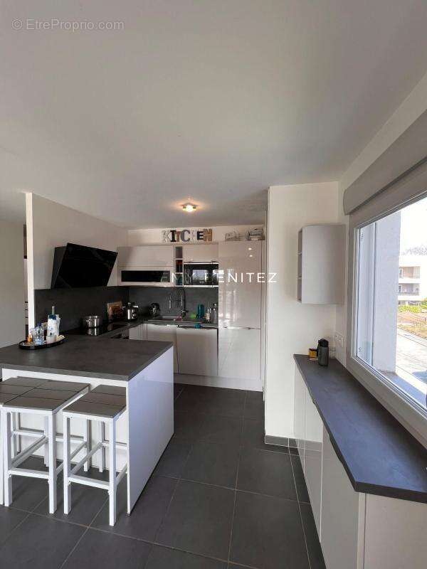 Appartement à SAINT-GENIS-POUILLY