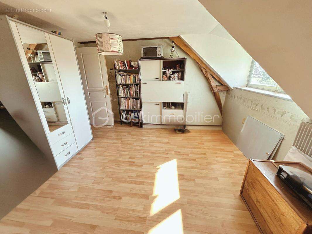 Maison à BENAIS
