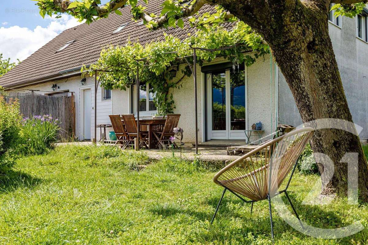 Maison à MOIRANS
