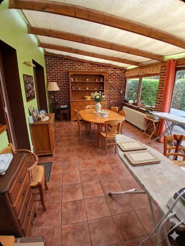 Maison à NEUVILLE-SAINT-REMY