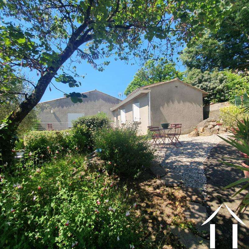 Maison à COLOMBIERES-SUR-ORB