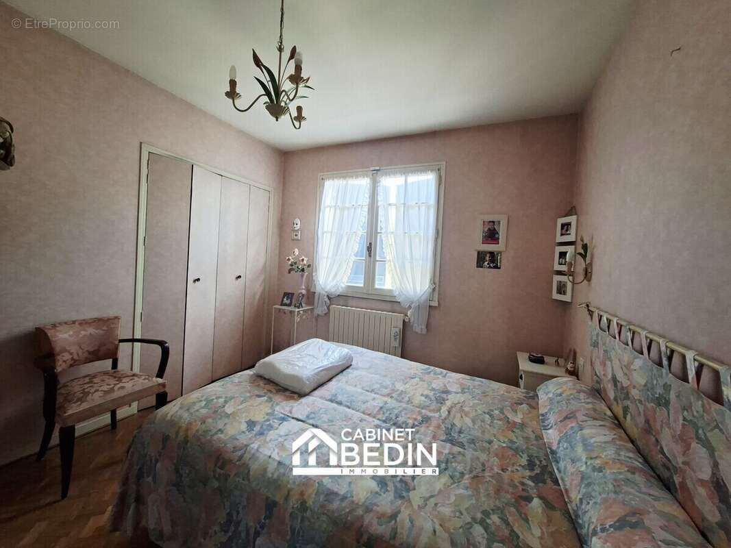 Maison 103 m² à Lormont  - photo 4