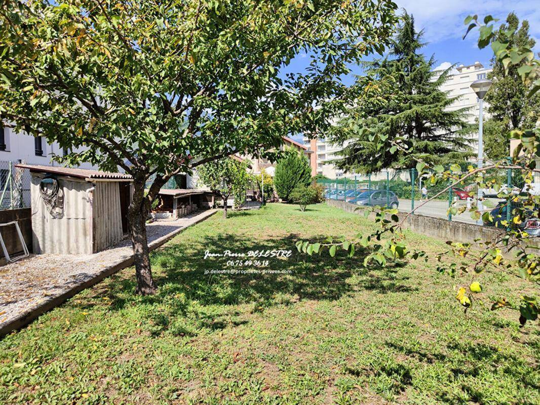 Maison à ECHIROLLES