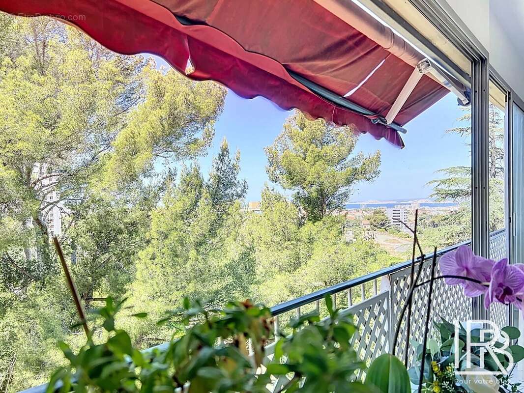 Appartement à MARSEILLE-9E