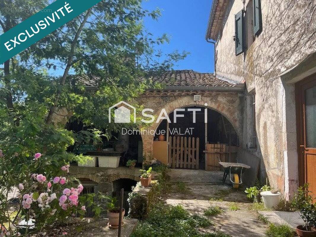 Photo 1 - Maison à LASALLE