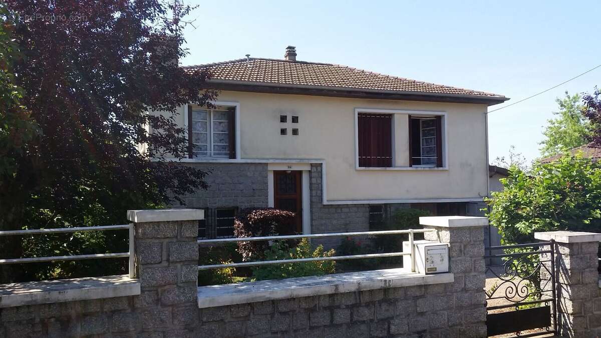 20150608111653 - Maison à NONTRON