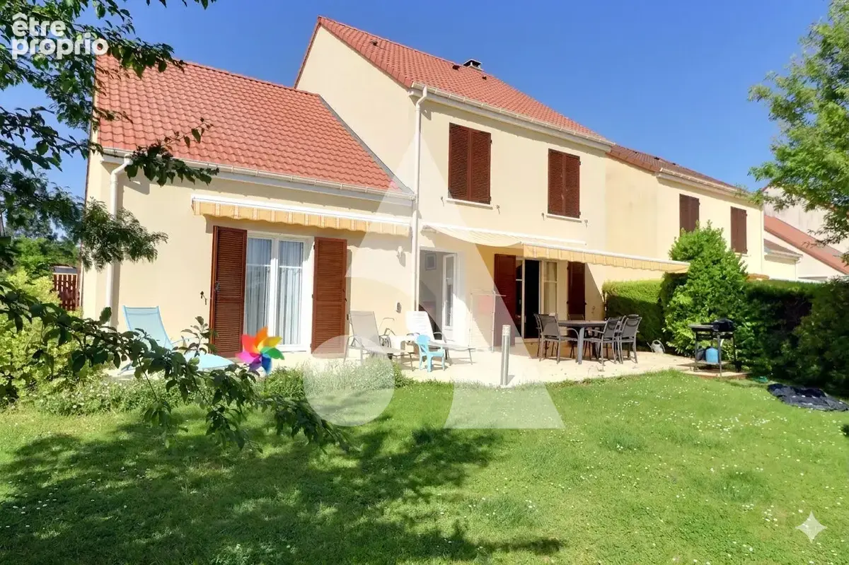 Maison à OSNY