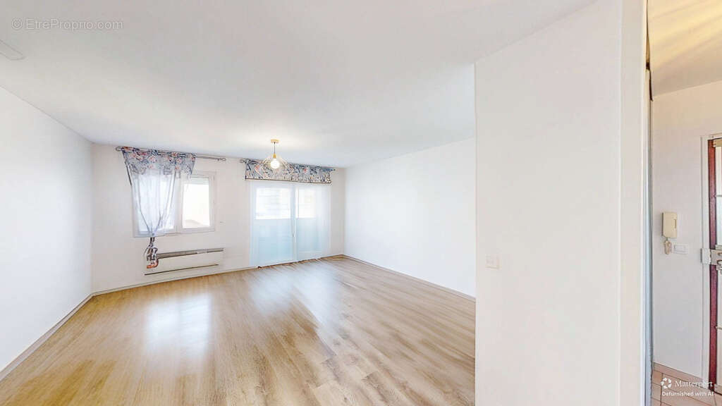 Appartement à PONTAULT-COMBAULT