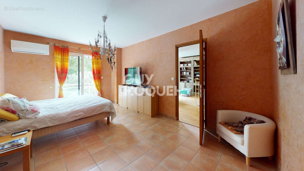 Maison à PONT-SAINT-MARTIN