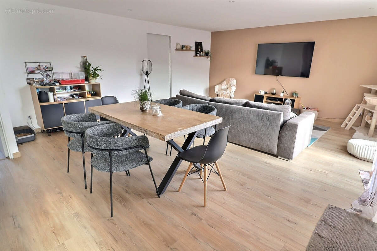 Appartement à CLERMONT-L&#039;HERAULT