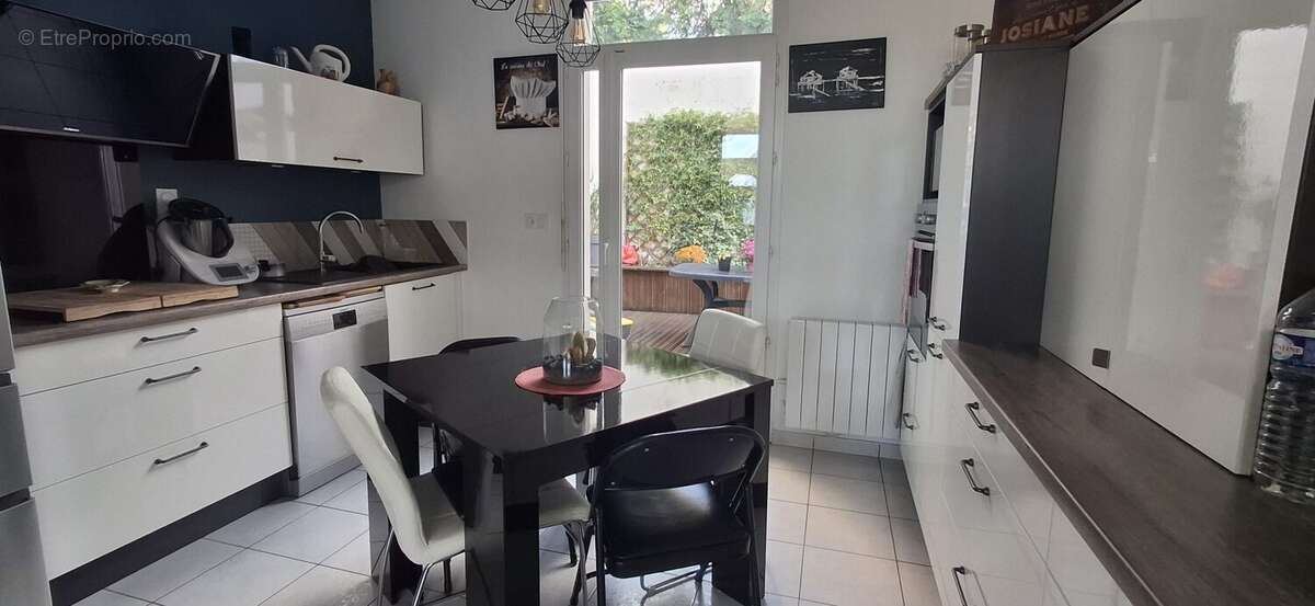 Appartement à LA GOUESNIERE