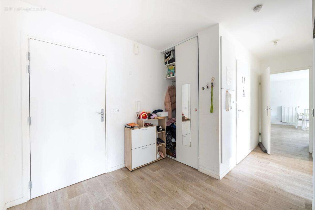 Appartement à SAINT-OUEN-L&#039;AUMONE