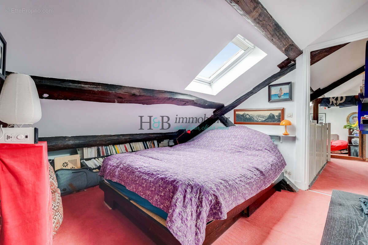 Appartement à PARIS-10E