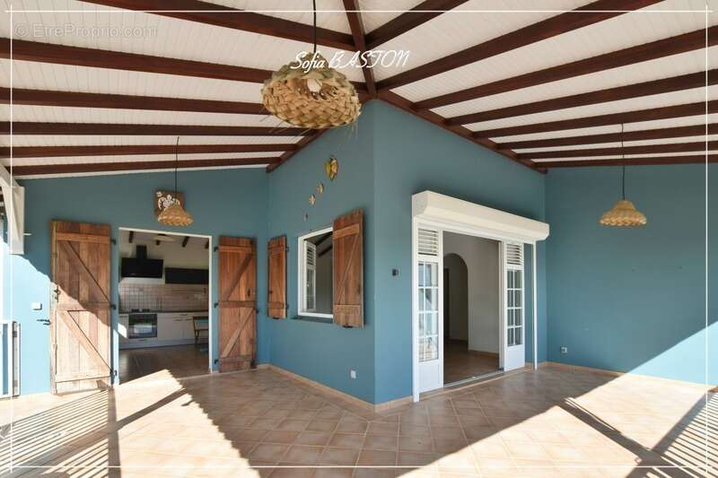 Maison à LES TROIS-ILETS
