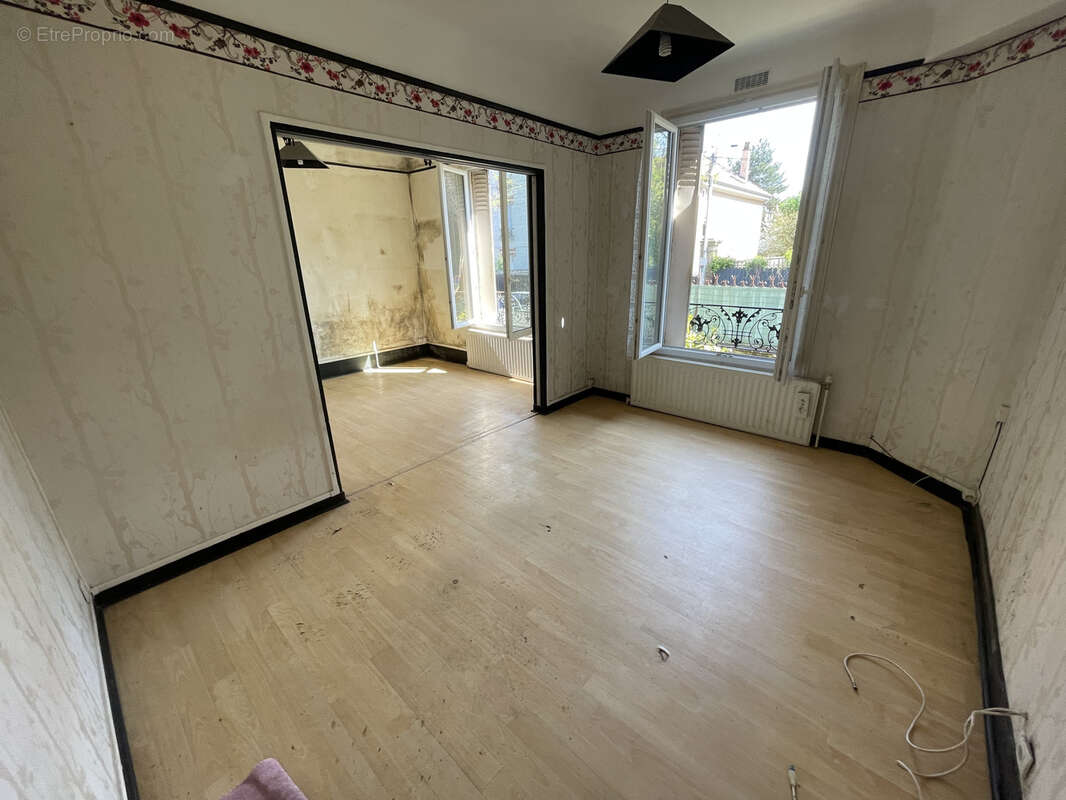 Maison à CHAMPIGNY-SUR-MARNE