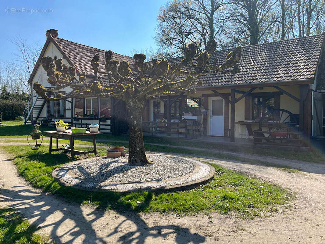 Maison à MILLANCAY