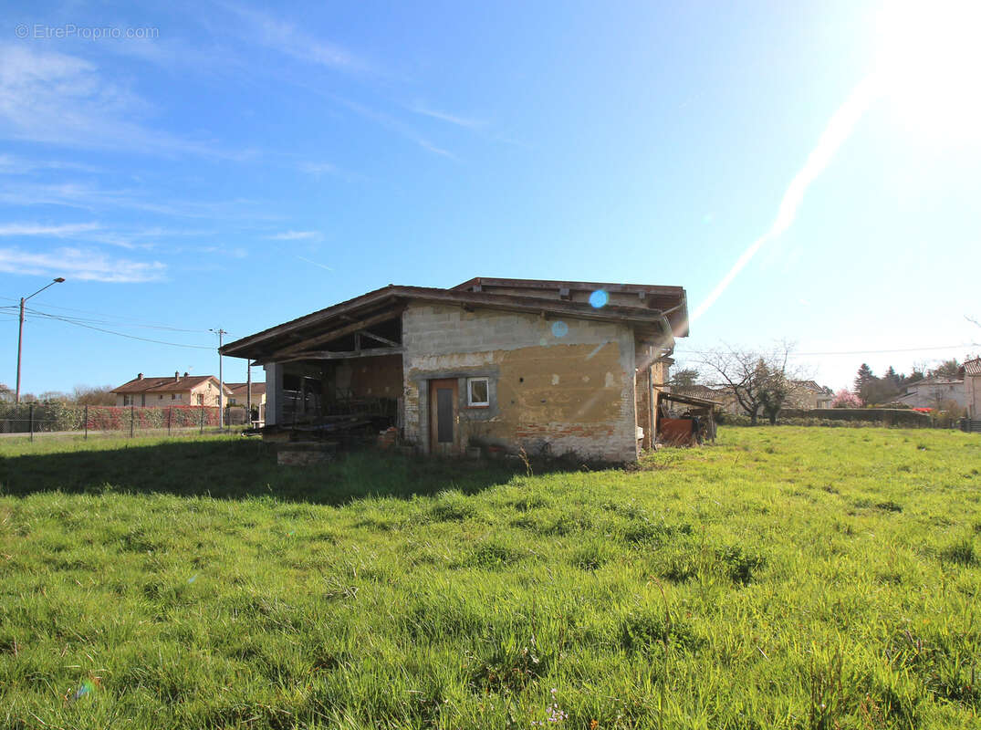 Maison à POLLIAT