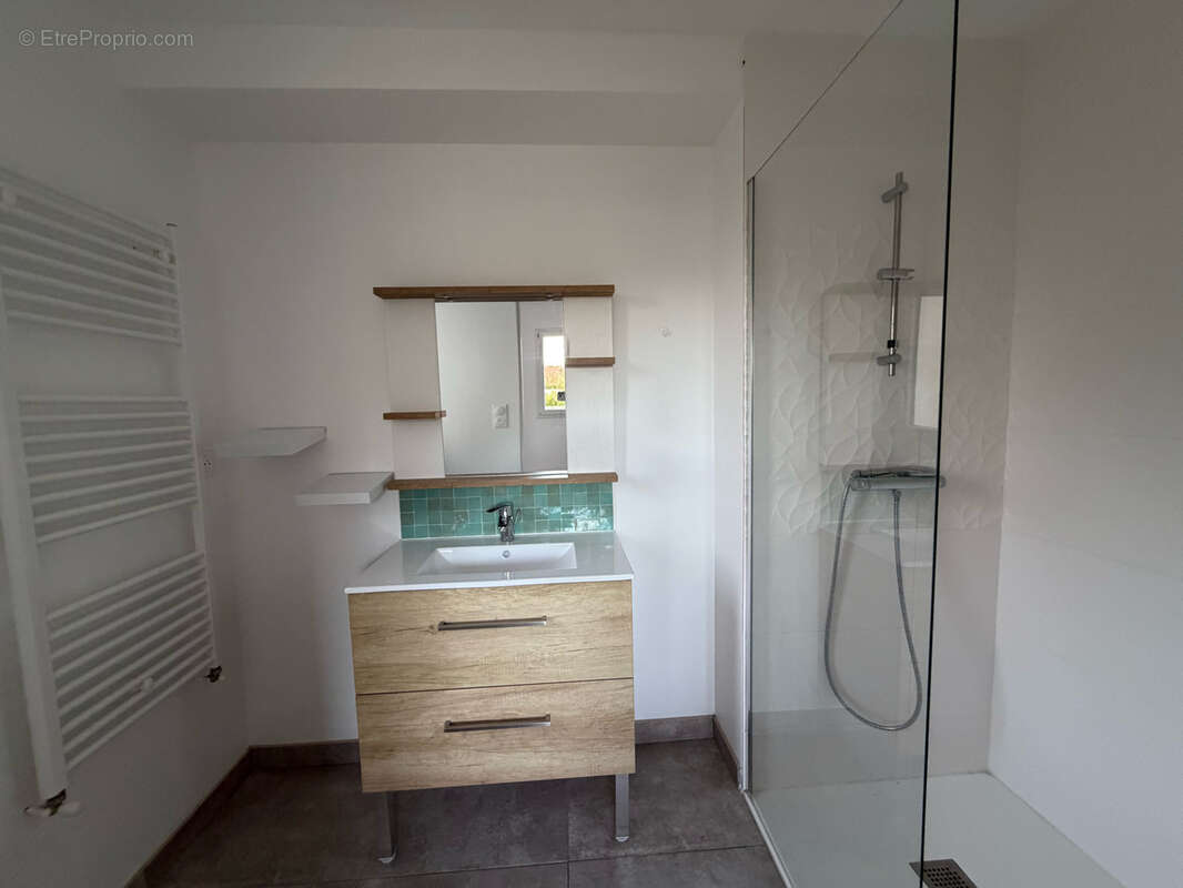 LANVELLEC : Maison au calme avec aucun travaux - photo 8