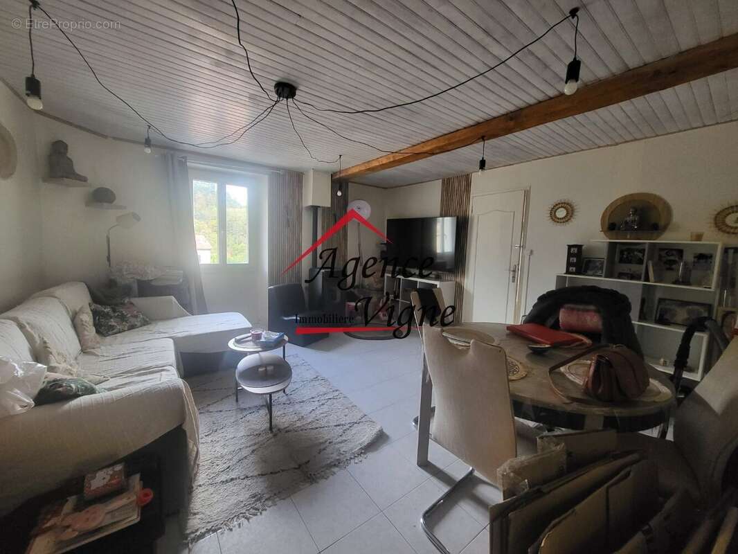 Appartement à BESSEGES