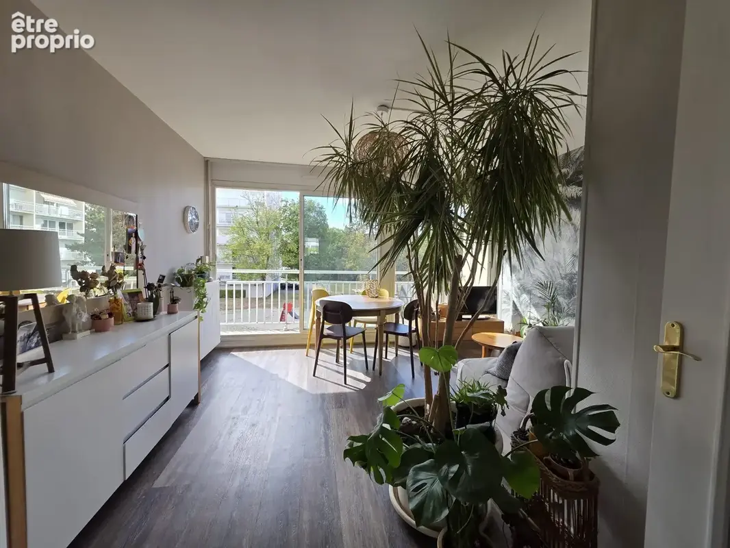 Appartement 5 pièces 89 m² à vendre à Chevigny-Saint-Sauveur (21800) - photo 2