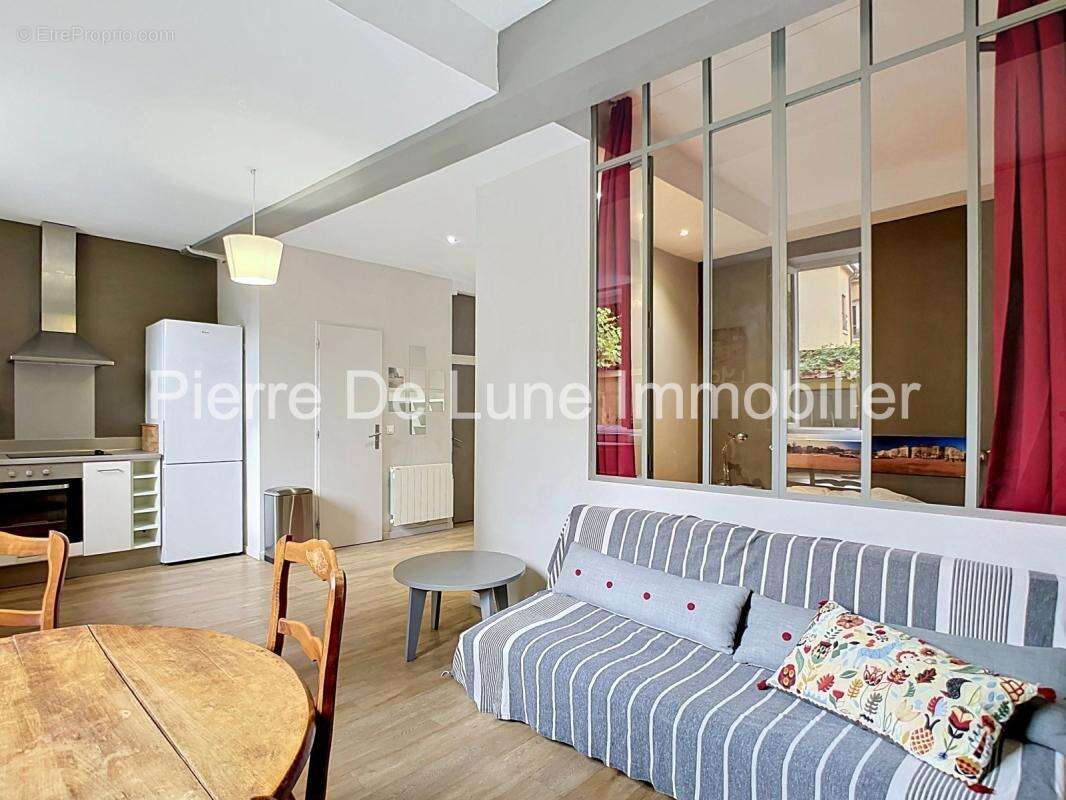 Appartement à LYON-1E