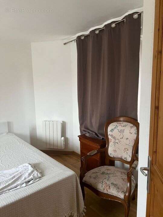 Maison à MONTREUIL-AUX-LIONS