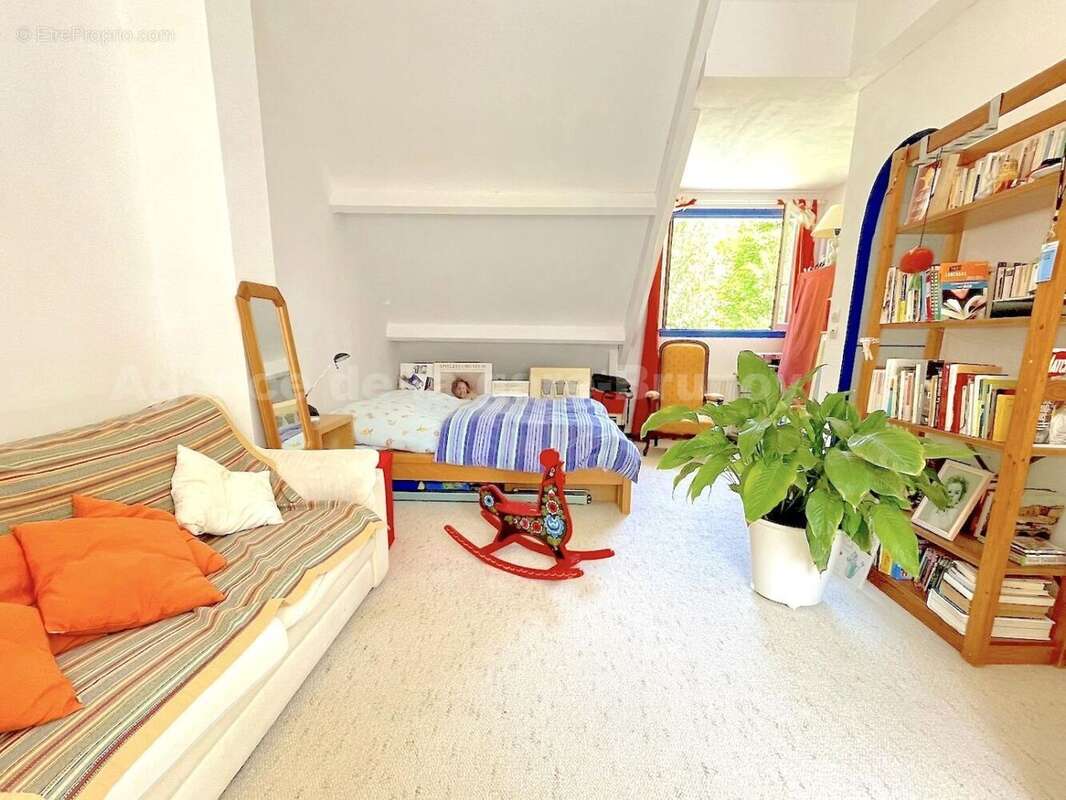 Chambre 1 - Maison à BRUNOY