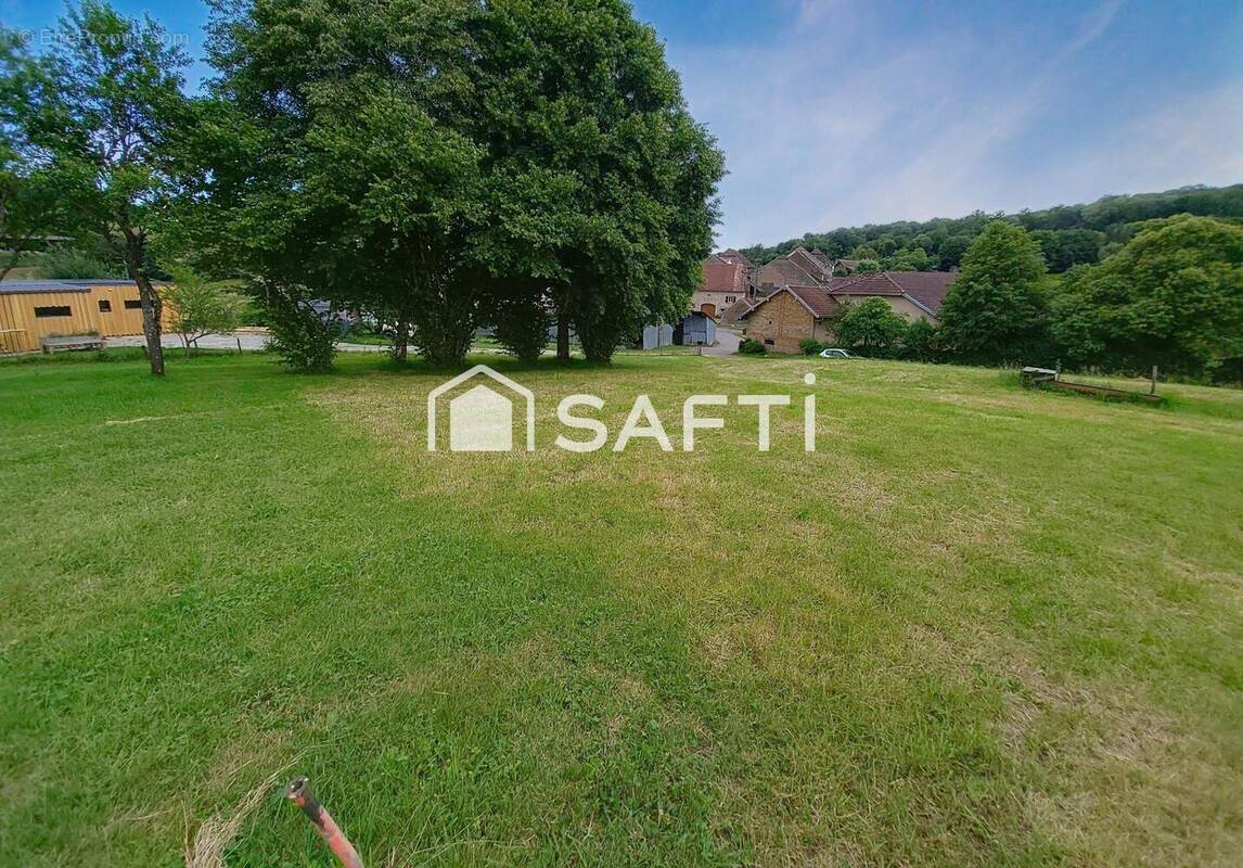 Photo 1 - Terrain à VILLERSEXEL