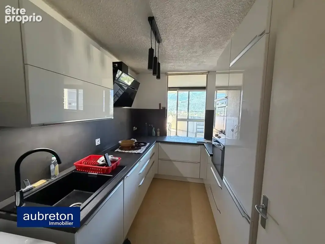 Photo Appartement à Grenoble au prix de 70 000€