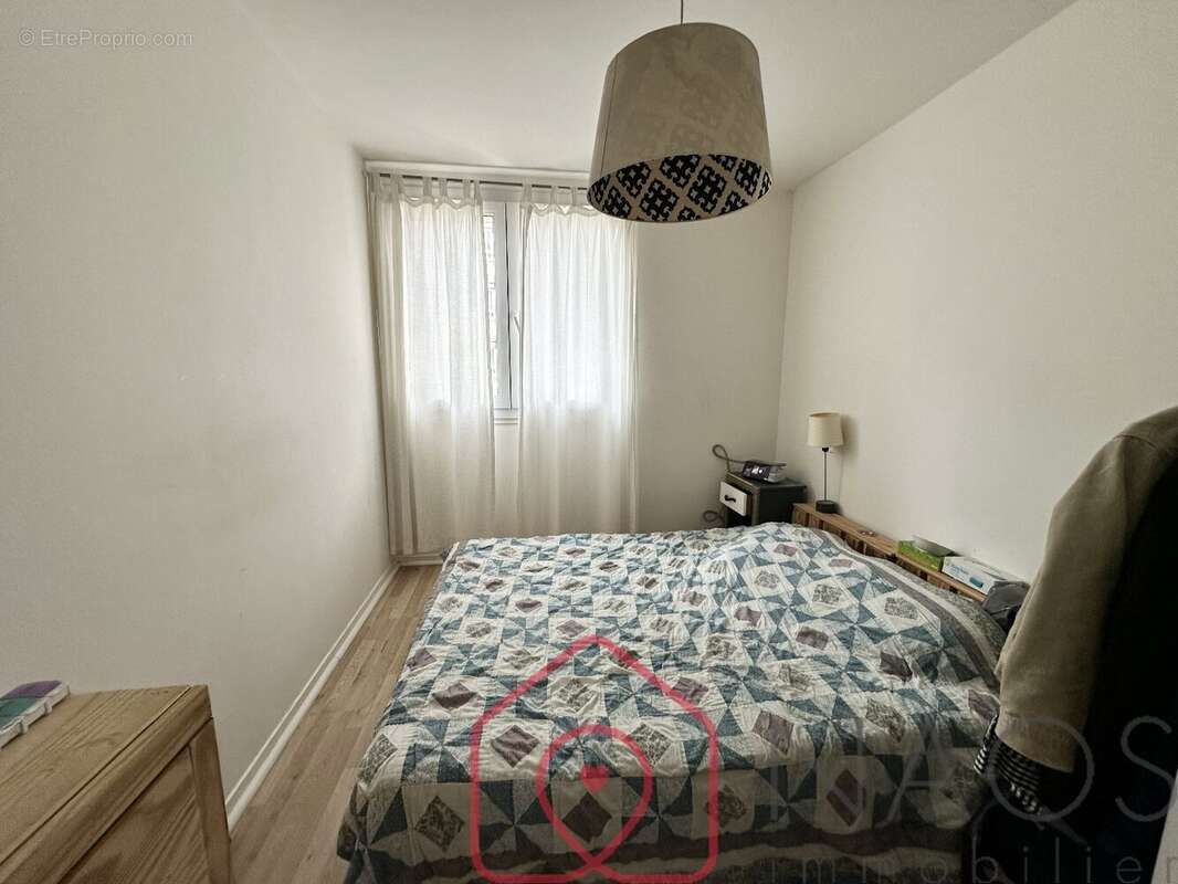 Appartement à LE PLESSIS-ROBINSON