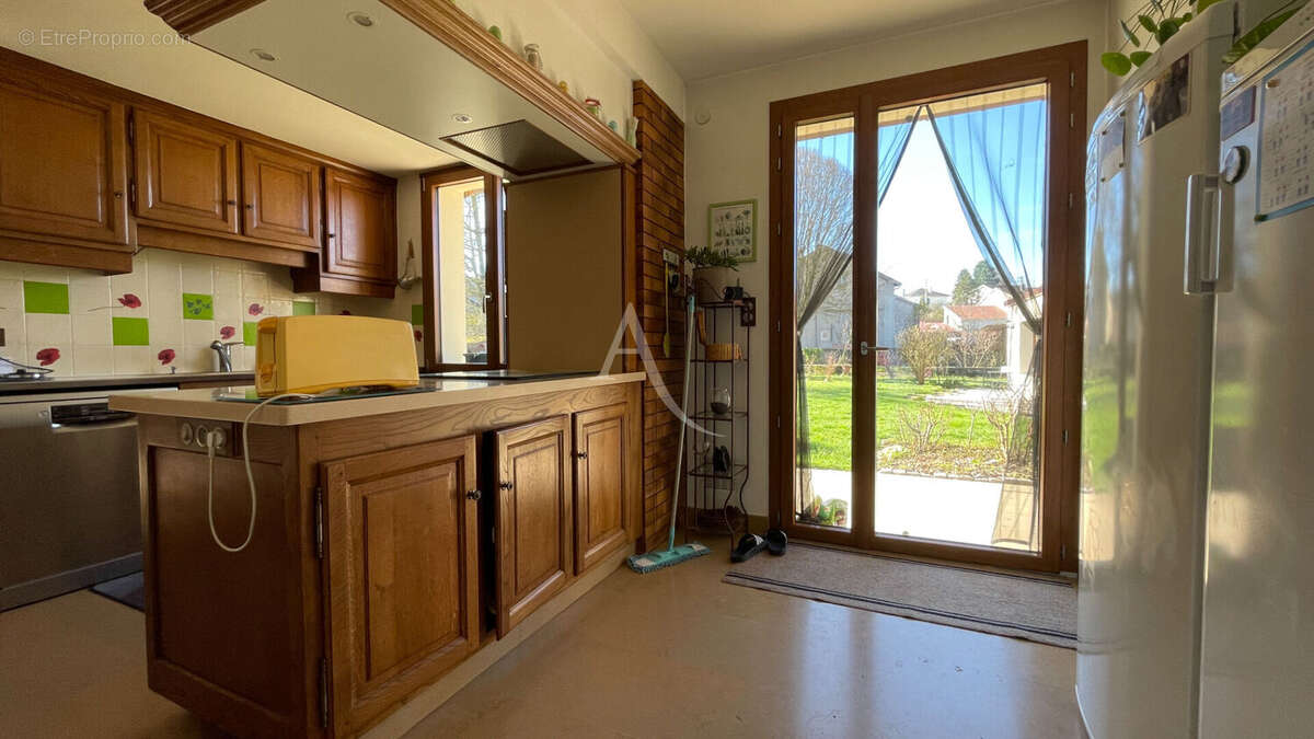 Propriété  7 pièce(s) 230 m2 - photo 17