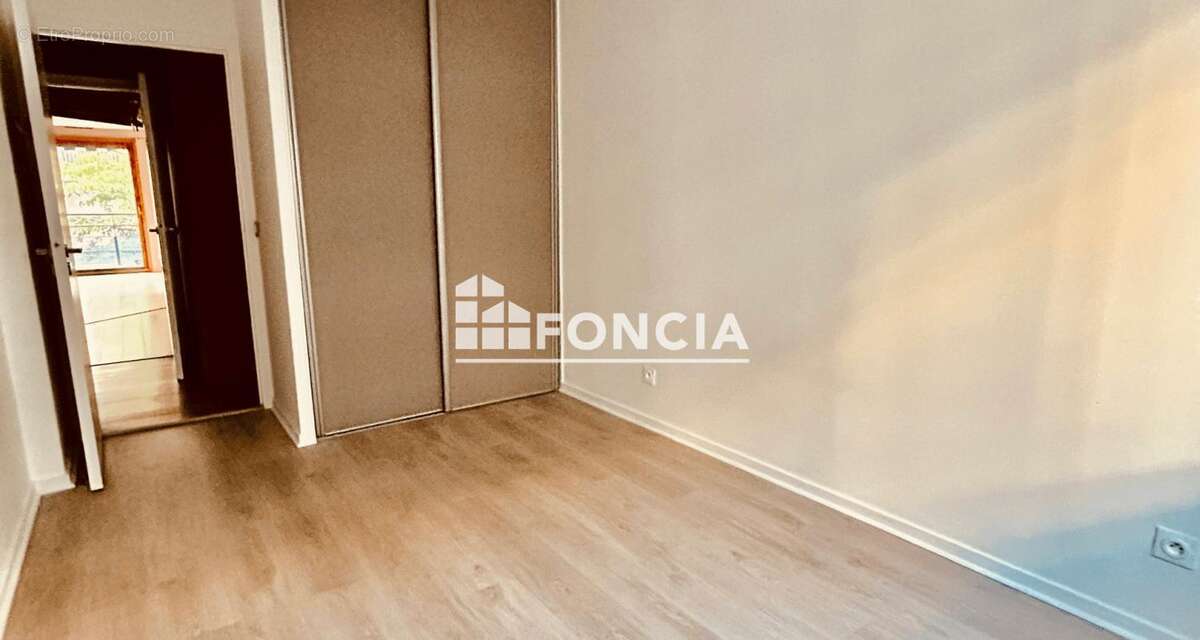 Appartement à VILLEURBANNE