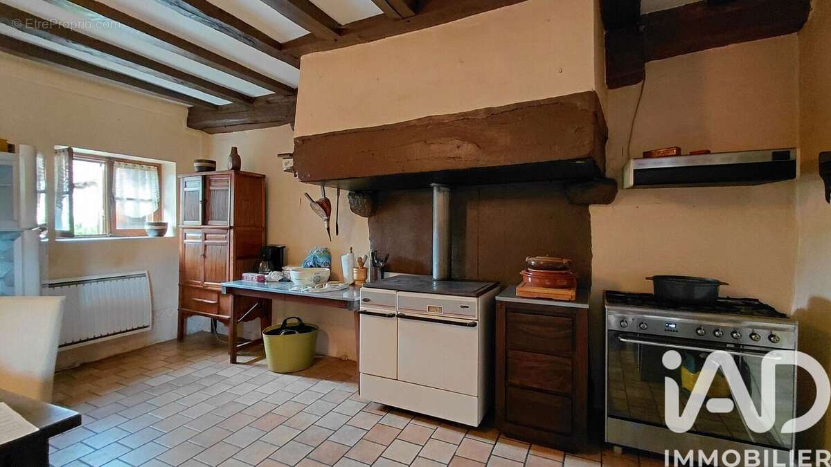 Maison 126 m² à Saint-Leger-Magnazeix  - photo 3