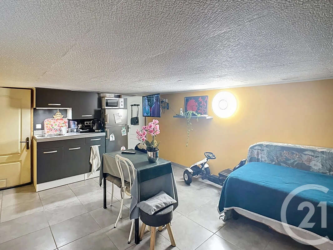 Maison à BEZU-SAINT-ELOI