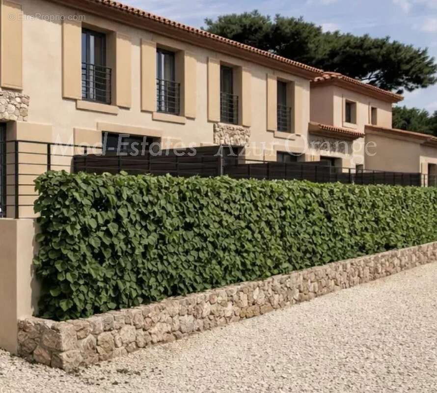 Maison à GRIMAUD