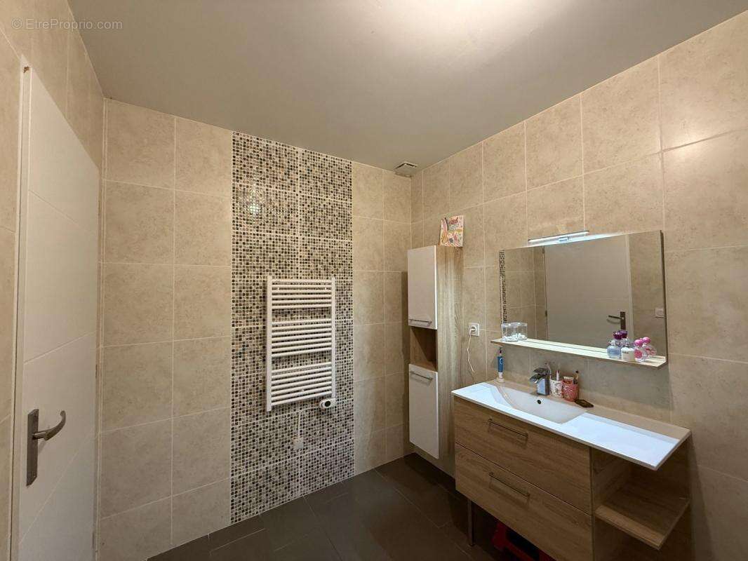 Maison à SAINT-CYPRIEN