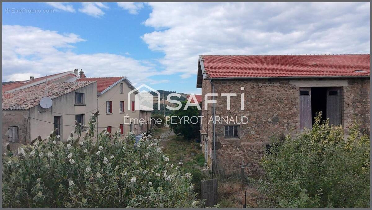 Photo 1 - Maison à COLOMBIER-LE-JEUNE