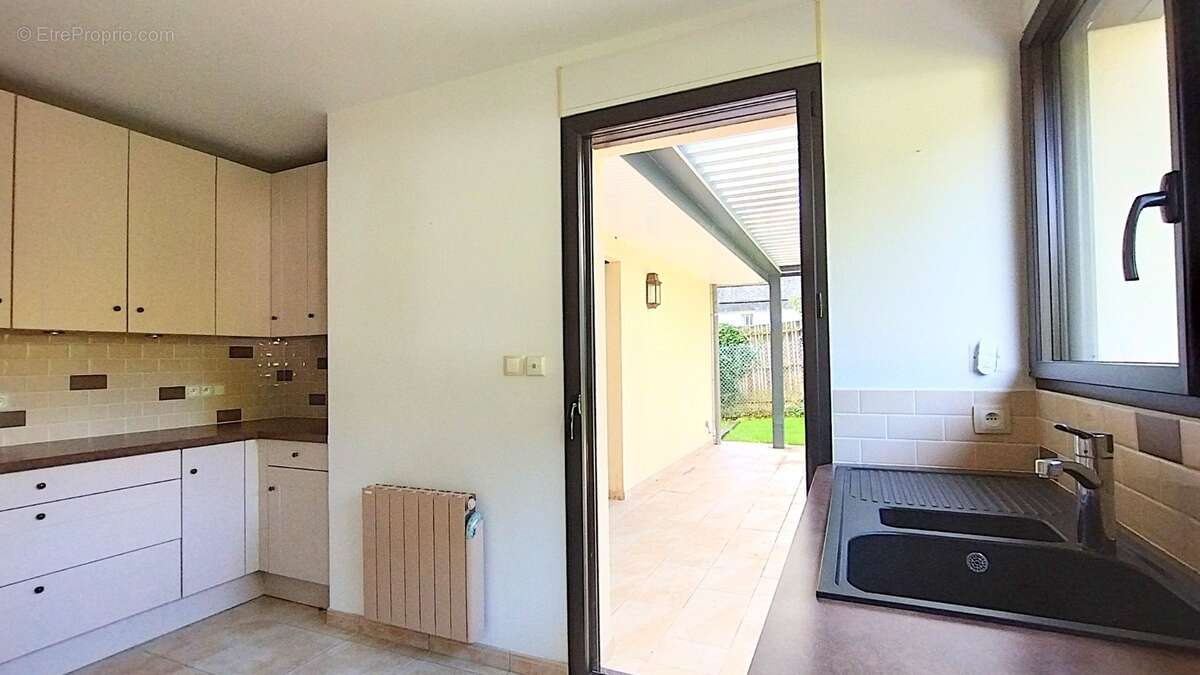 Maison à vendre 6 pièces COMBRIT (29) - photo 6