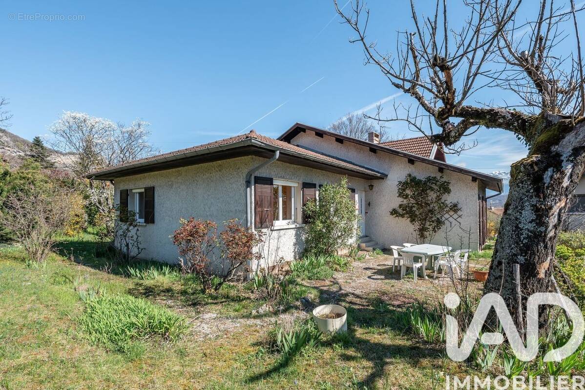 Photo 1 - Maison à CLAIX