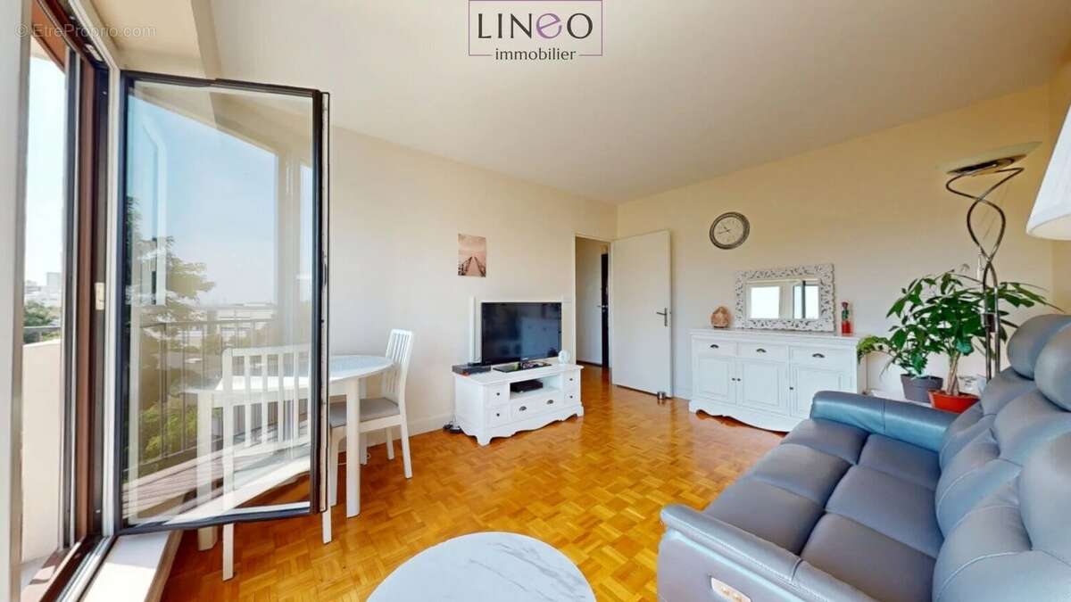 Appartement à CHOISY-LE-ROI