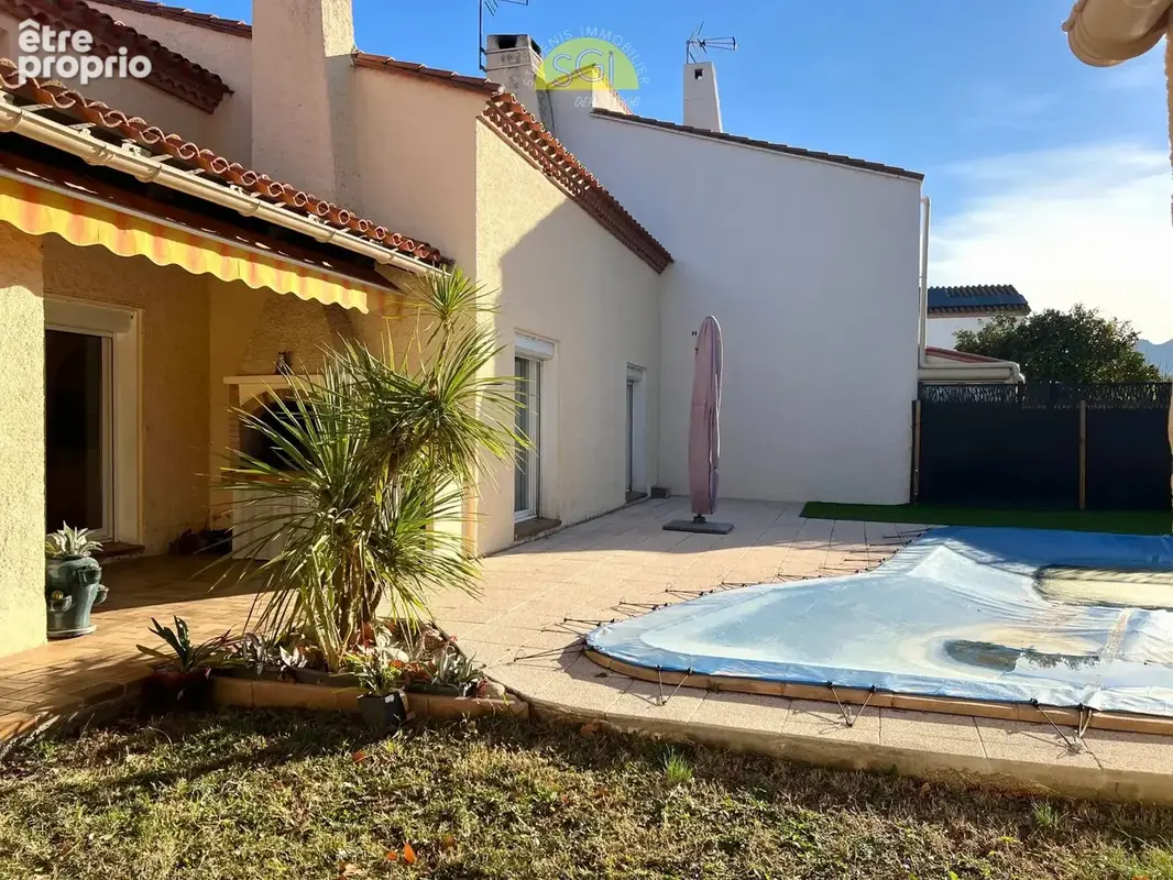 Villa avec piscine à Saint-Genis-des-Fontaines - photo 4