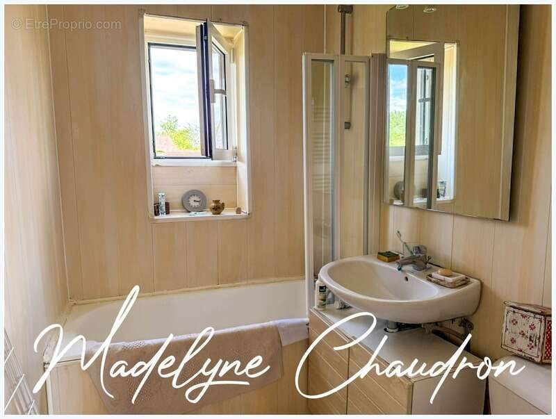 Maison à JANVILLE-SUR-JUINE