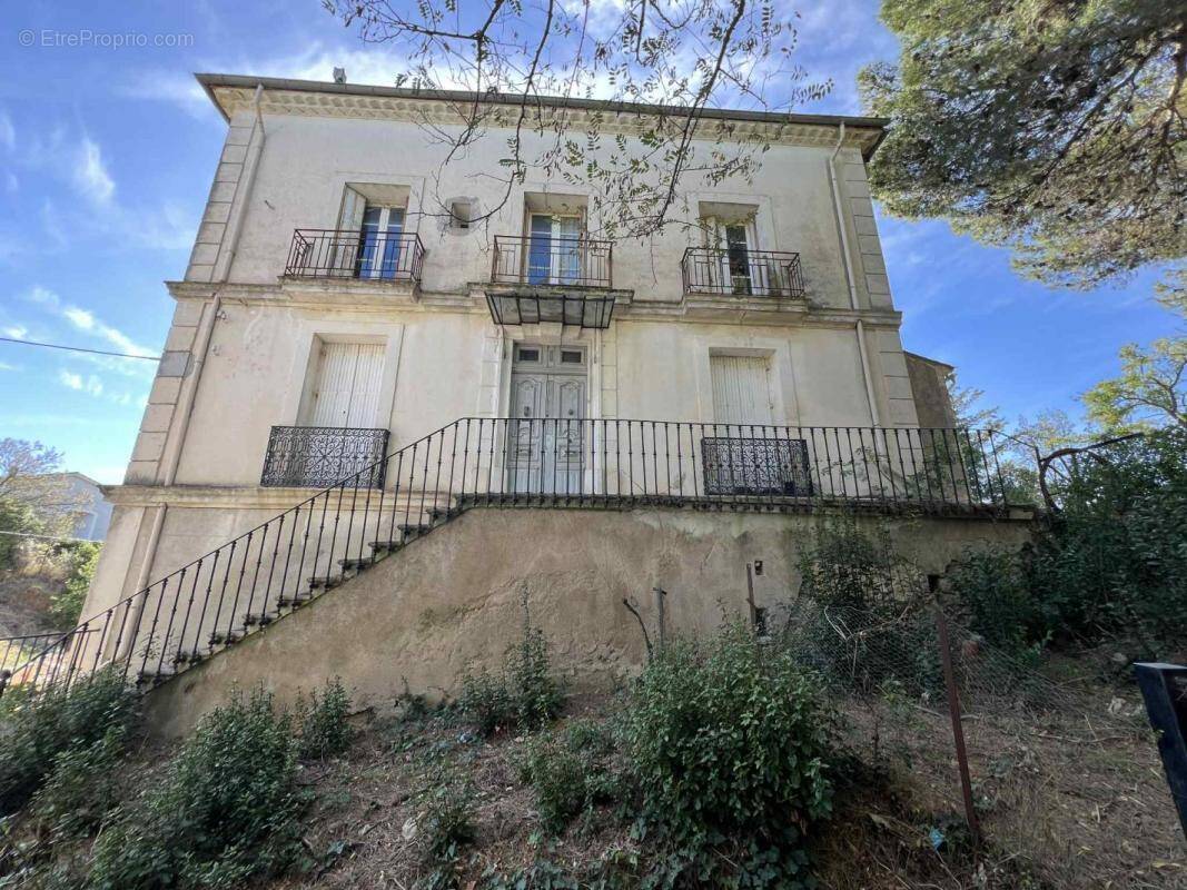 Maison à CORNEILHAN