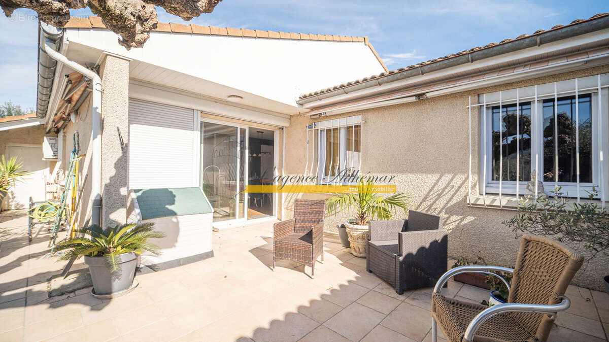 Maison à MONTELIMAR