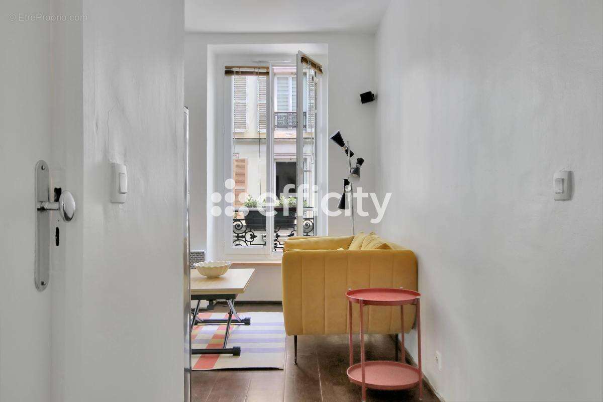 Appartement à PARIS-9E
