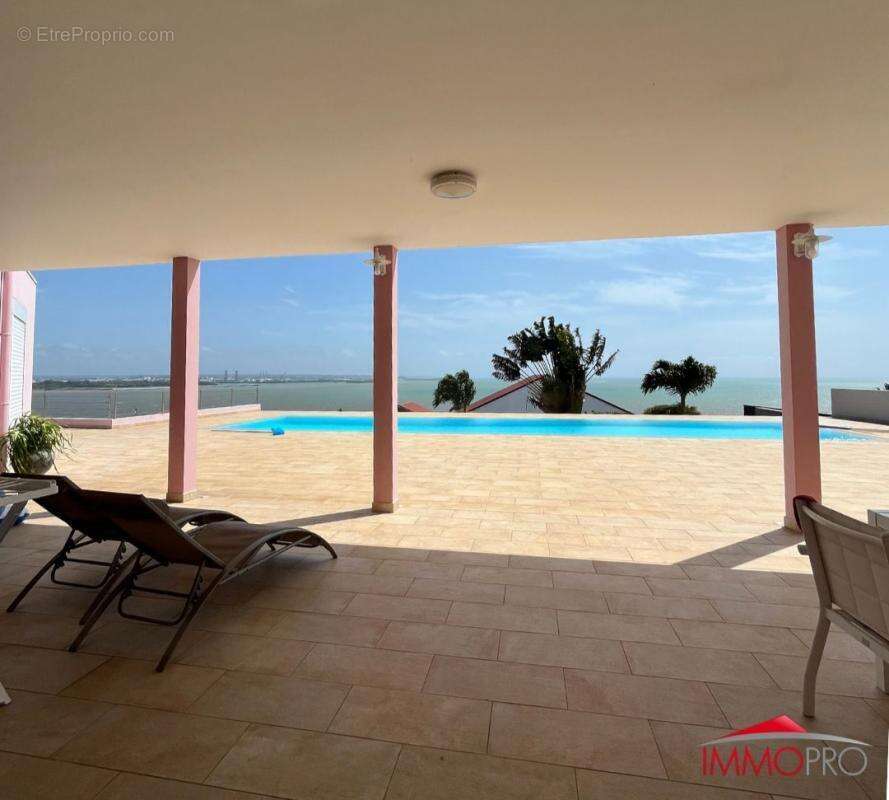 PRIX EN BAISSE !! BIEN D'EXCEPTION vue panoramique Mer & montagne !! - photo 2