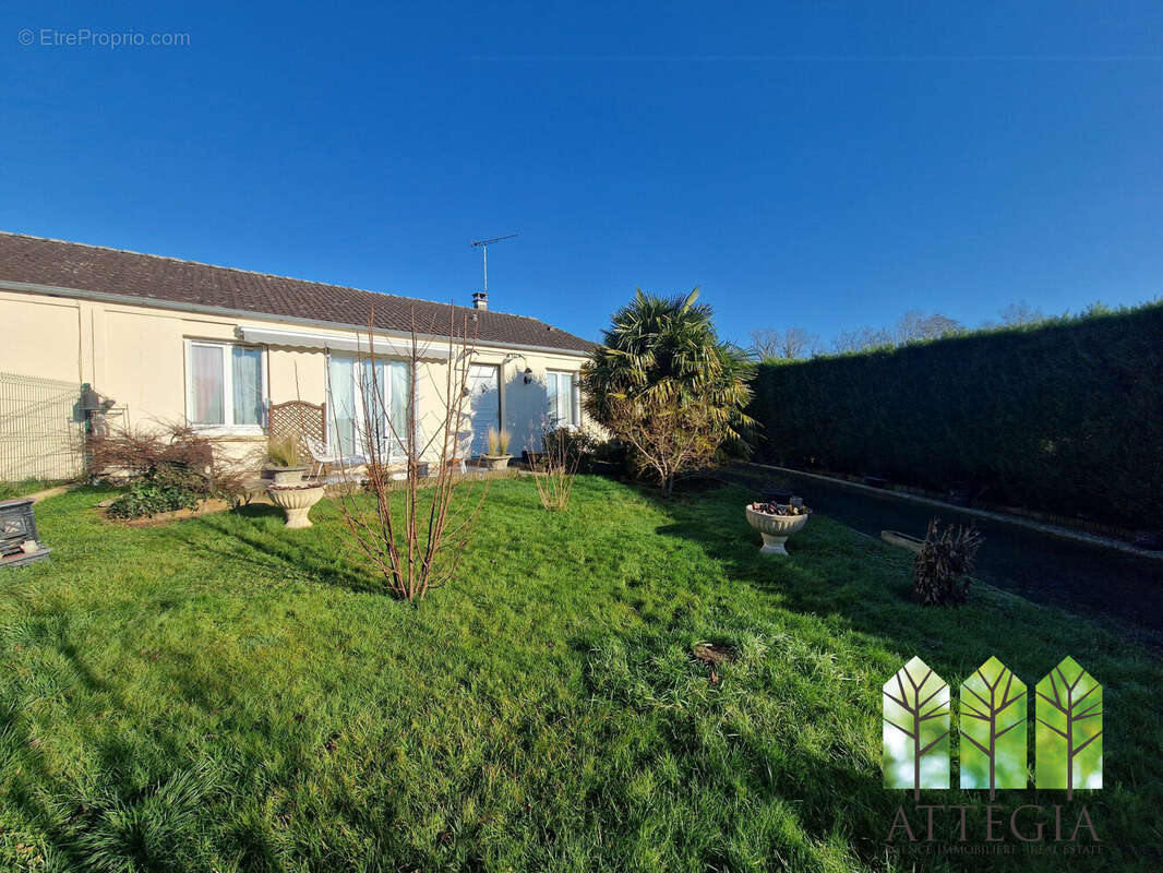 Maison à SAINTE-SEVERE-SUR-INDRE